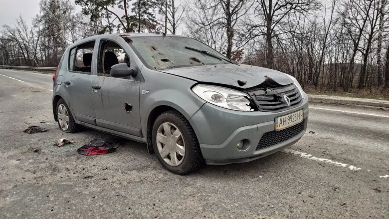 Massacre in Bucha: car was punched with bullets as if…