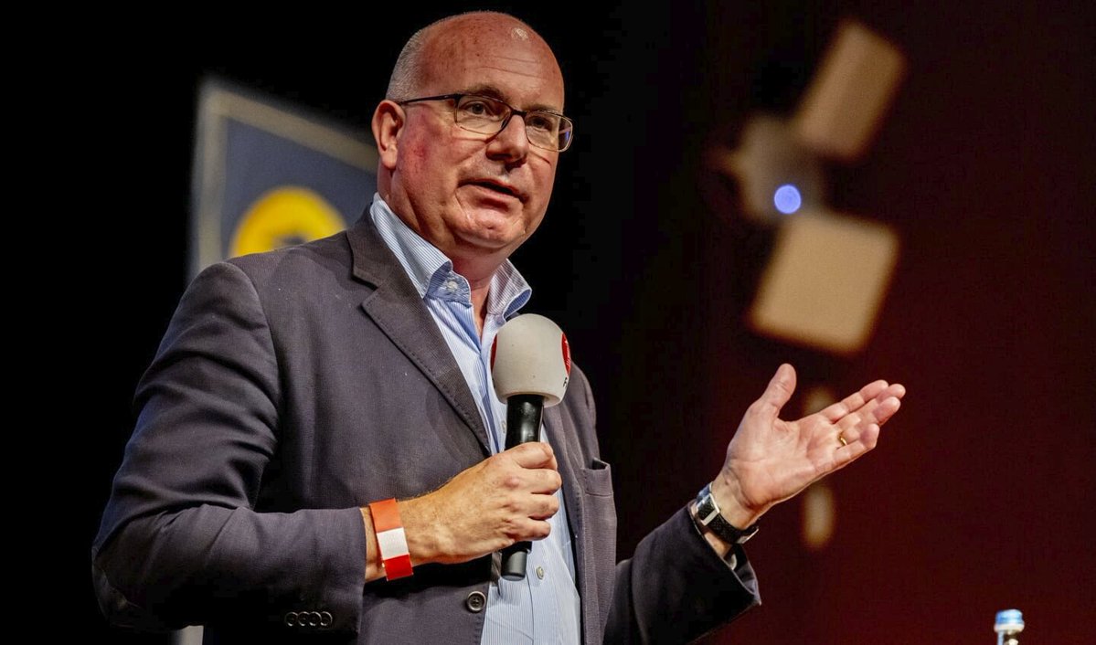 Another prominent Kremlin-paid actor in the West: John Laughland