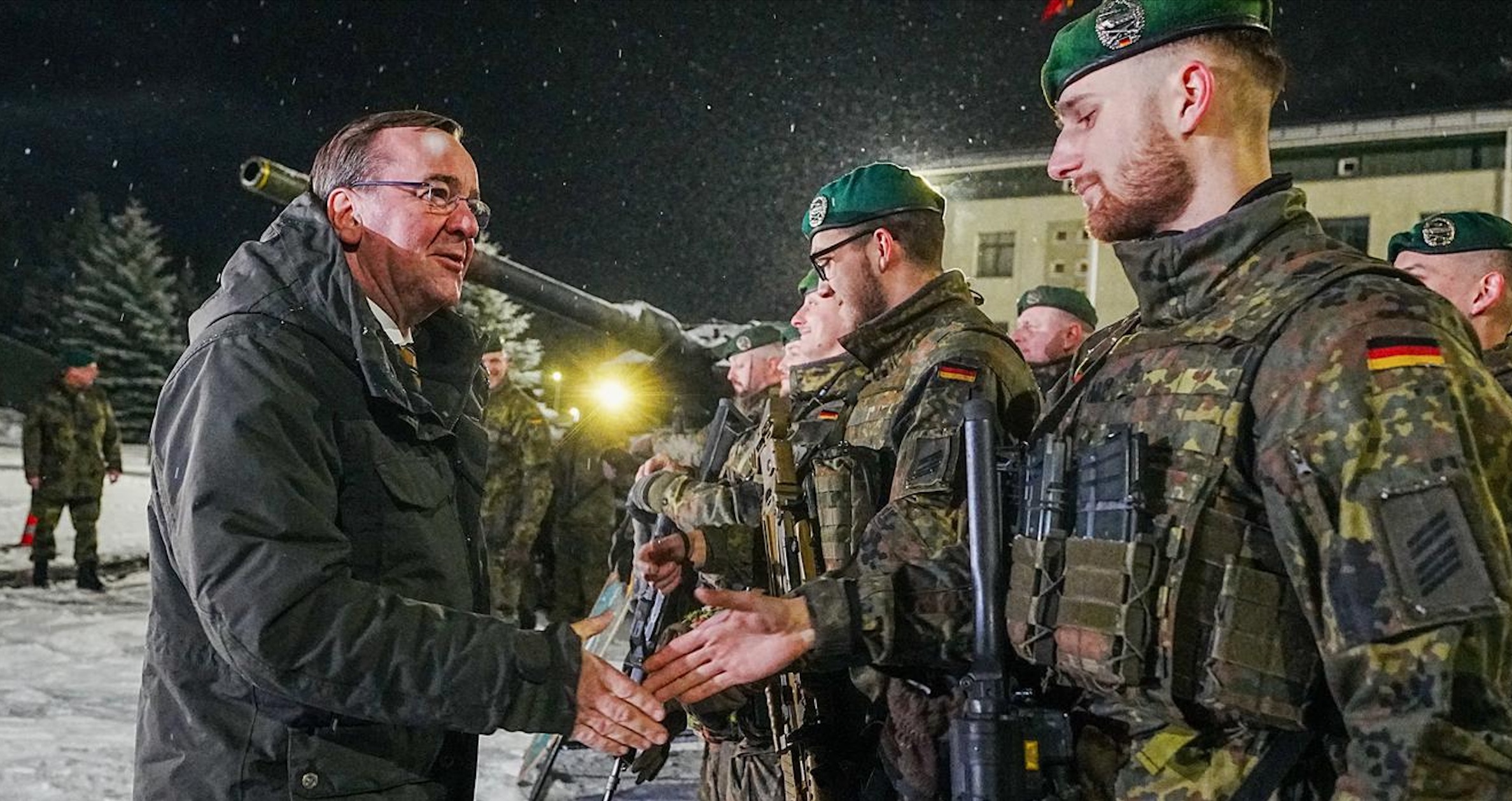 Poll: Defence Minister remains Germany’s most popular politician