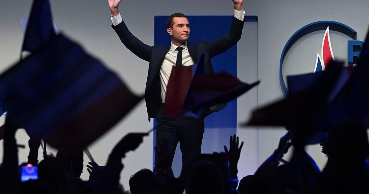 JORDAN BARDELLA PRETENDS TO GIVE UP ANTI-EUROPEAN RHETORIC