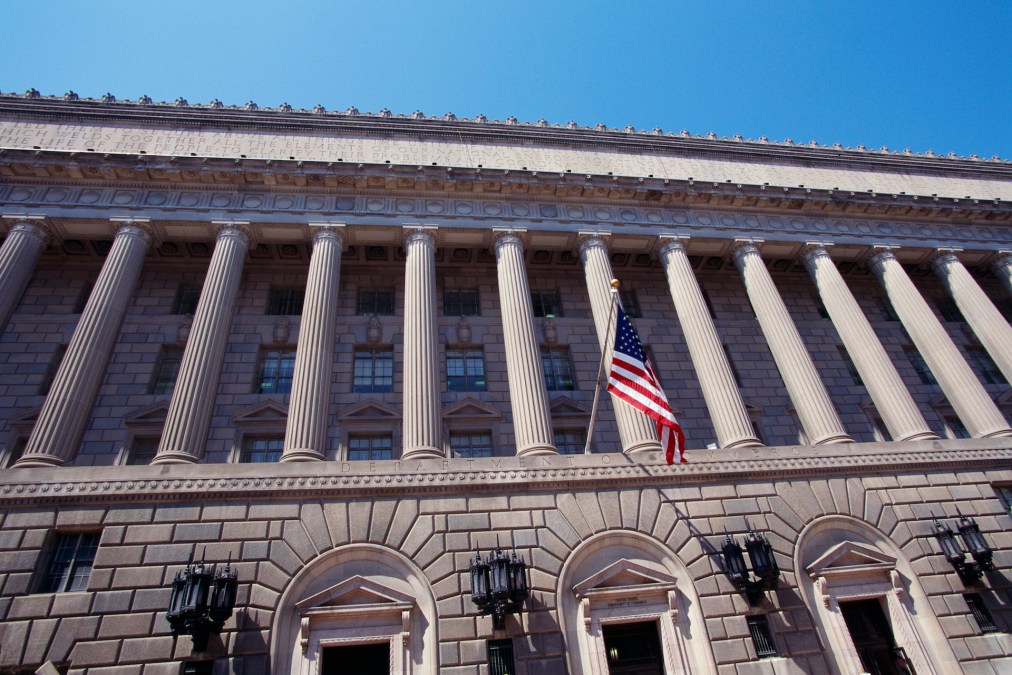 The US Urges TSMC to Cease Supplying Advanced Chips to…